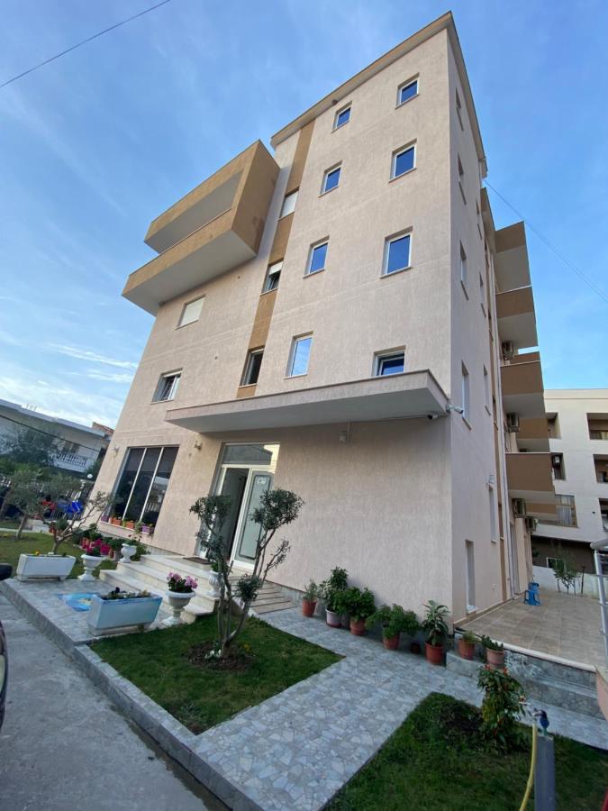 دراس Villa Dedej المظهر الخارجي الصورة
